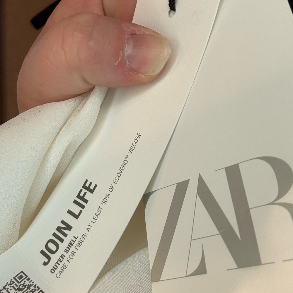 Zara White satin Halter Top - Picture 5 of 5